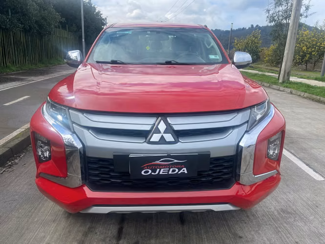 MITSUBISHI L200 CRT 4X4 2023 - Imagen 2