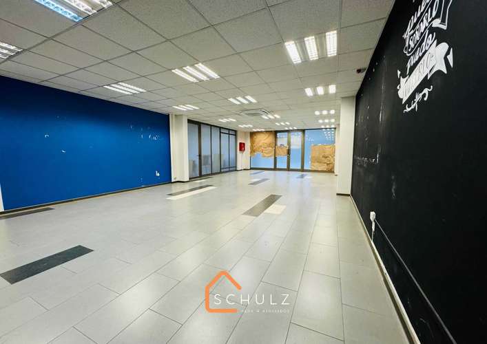 En Arriendo Local Comercial en Alameda (76707)