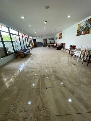 Casa + edificación de 9 suites + salón multifuncional en 1.492 m², todo regularizado, en Buin - Imagen 11