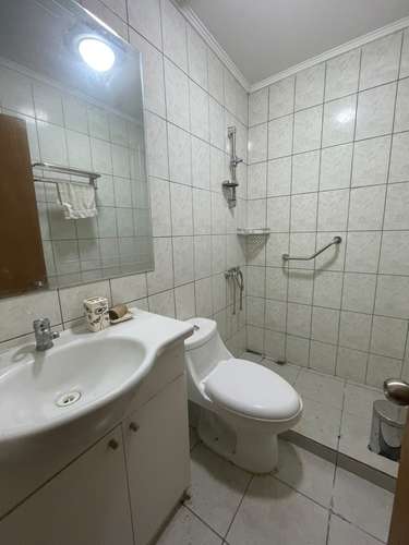 Casa + edificación de 9 suites + salón multifuncional en 1.492 m², todo regularizado, en Buin - Imagen 6