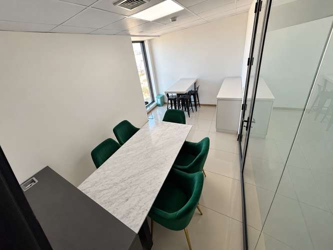 Oficina 34 m2 en venta, 6 Norte a pasos de Av. Libertad, Viña del Mar