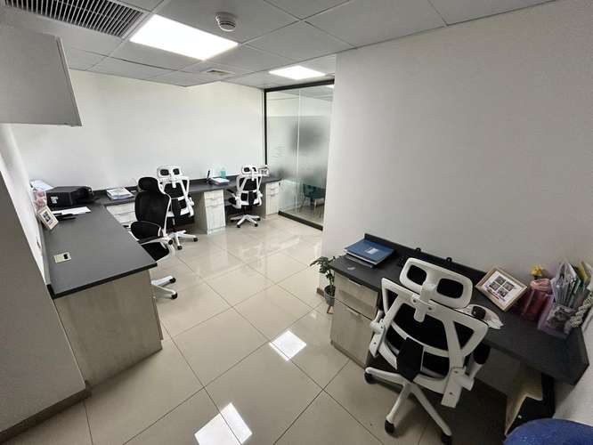 Oficina 34 m2 en venta, 6 Norte a pasos de Av. Libertad, Viña del Mar