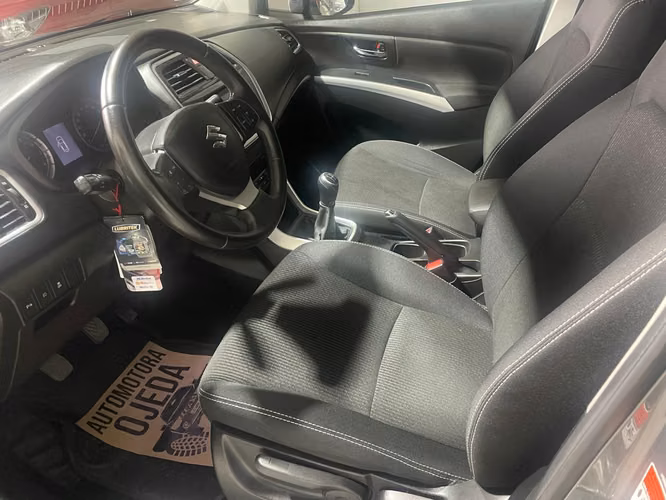 SUZUKI S-CROSS GLX 1.5L 2020 ÚNIDO DUEÑO - Imagen 8