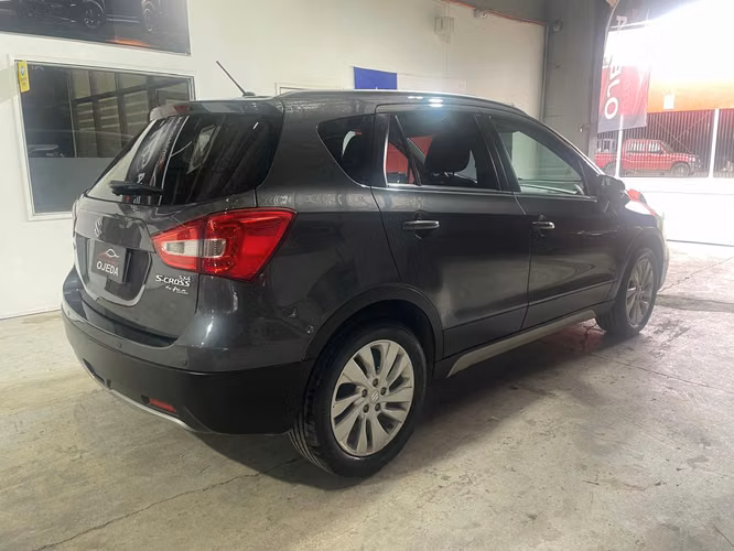 SUZUKI S-CROSS GLX 1.5L 2020 ÚNIDO DUEÑO - Imagen 4