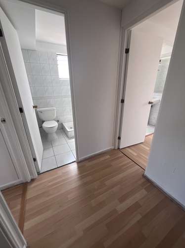ARRIENDO AMPLÍA CASA/ CIUDAD SATÉLITE MAIPU - Imagen 11