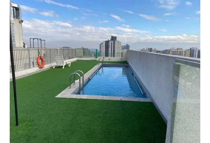 Depto con terraza y bodega, edificio con piscina (187385)