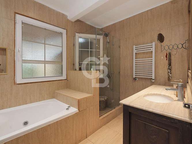 Espectacular casa en Los Trapenses - Imagen 9