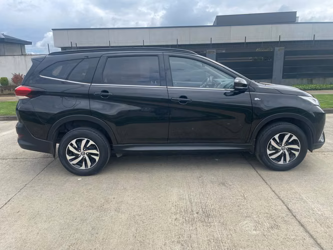 TOYOTA RUSH XLI 1.5L 2021 ÚNICO DUEÑO - Imagen 7