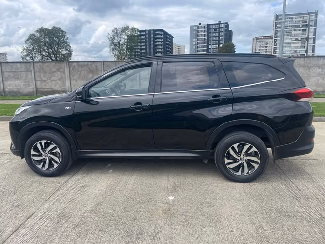 TOYOTA RUSH XLI 1.5L 2021 ÚNICO DUEÑO - Imagen 8