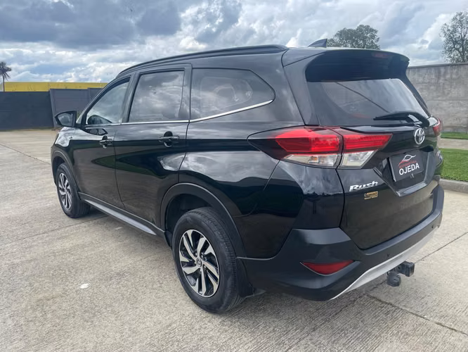 TOYOTA RUSH XLI 1.5L 2021 ÚNICO DUEÑO - Imagen 6