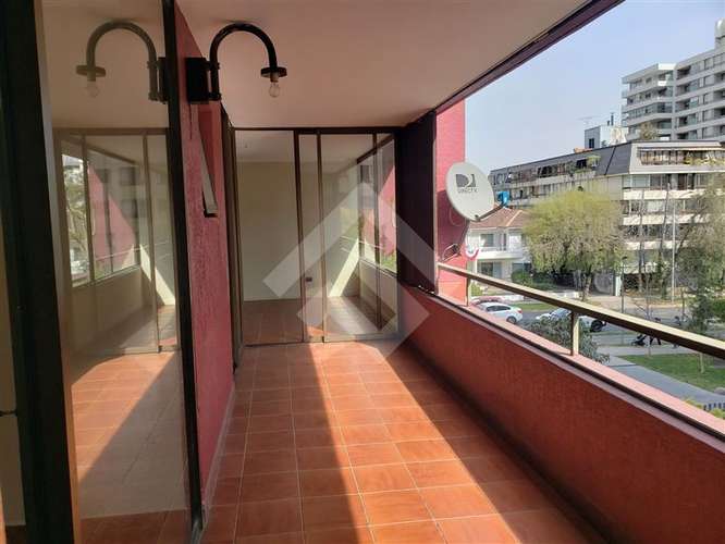 Amplio Depto en venta de 4 dorm. en Pocuro , Providencia - Imagen 8