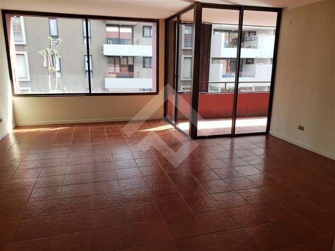Amplio Depto en venta de 4 dorm. en Pocuro , Providencia - Imagen 6