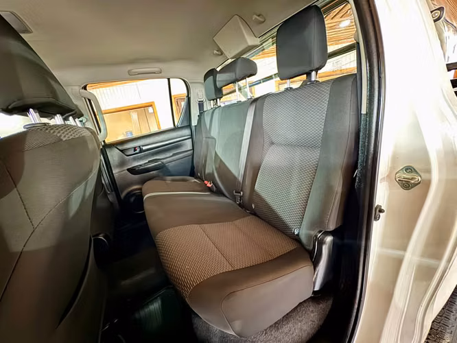 TOYOTA HILUX DX 4X2