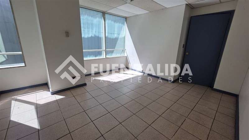 Oficina en arriendo en Santiago - Imagen 5