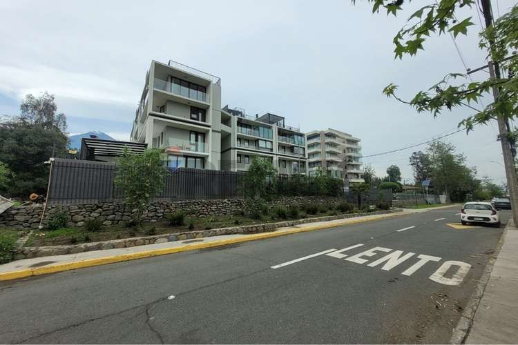 Arriendo departamento duplex 3d-3b- 2 est. - Imagen 2
