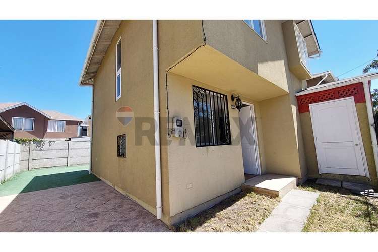 2 pisos con antejardín, patio y garaje - Imagen 2