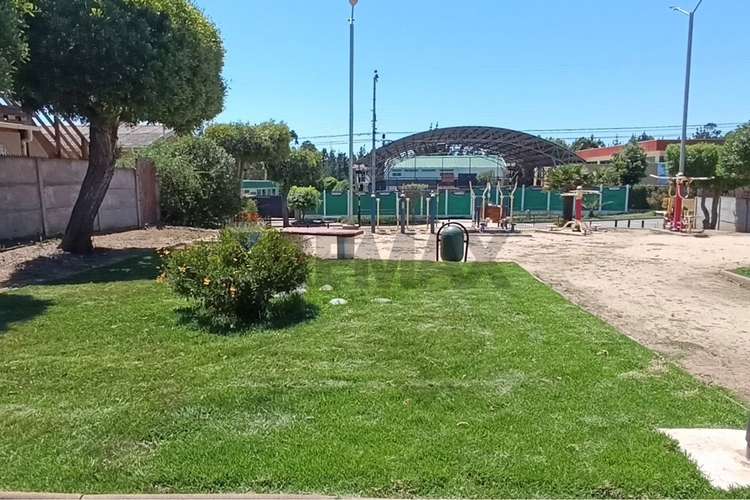 Casa con depto independiente en pucalan pichilemu - Imagen 16