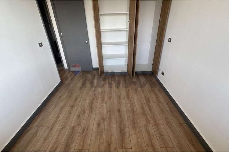 Arriendo 2d con estacionamiento cerca del metro - Imagen 11