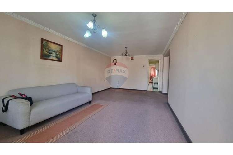 Casa con piscina y terreno de 387 m² - Imagen 3