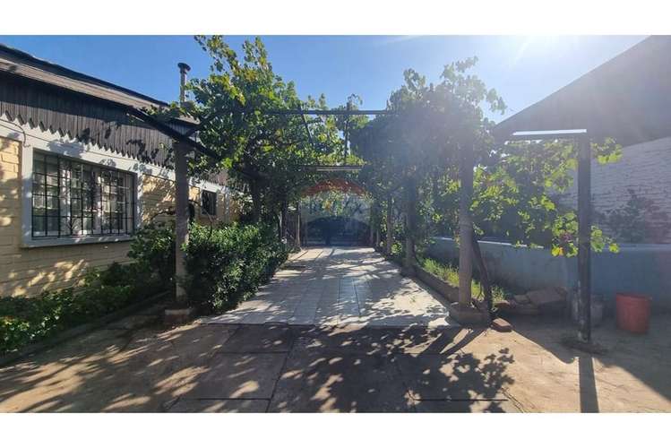Casa con piscina y terreno de 387 m² - Imagen 25