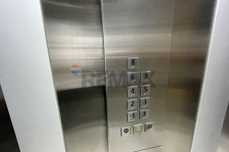 En catedraldepartamento con  amplia terraza. - Imagen 17