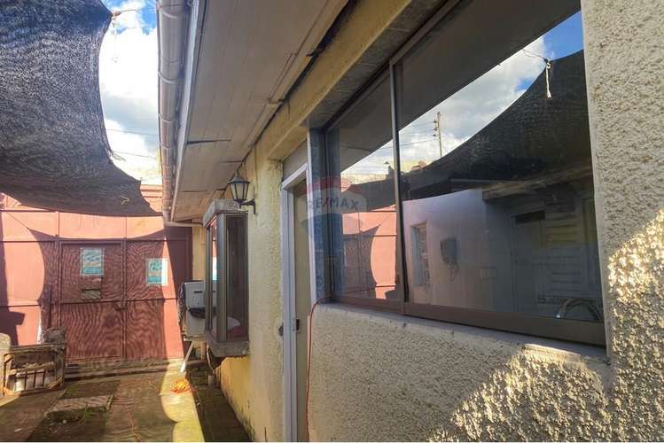 Precio rebajado¡¡urbano y comercial gran terreno