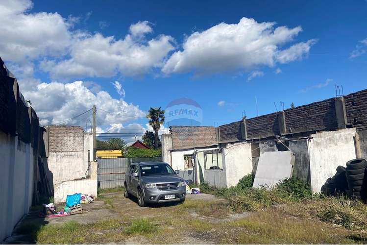 Precio rebajado¡¡urbano y comercial gran terreno