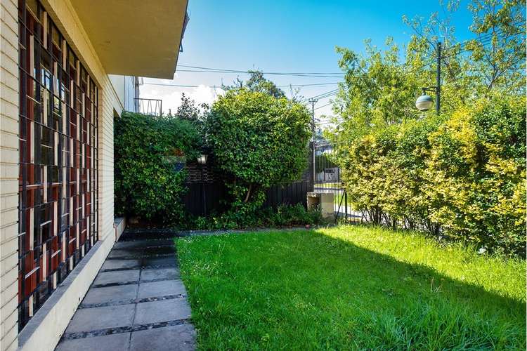 115 m² útiles, 4 dormitorios, 3 baños y terraza - Imagen 2