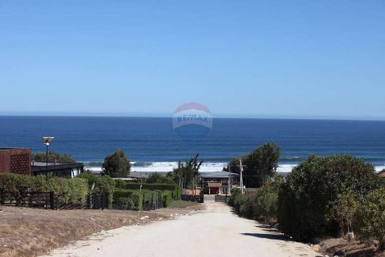 Terreno 1000m2 vista al mar punta de lobos
