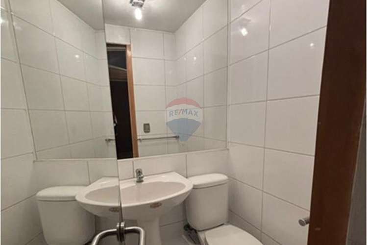 Oficina venta/arriendo metro manquehue. - Imagen 10