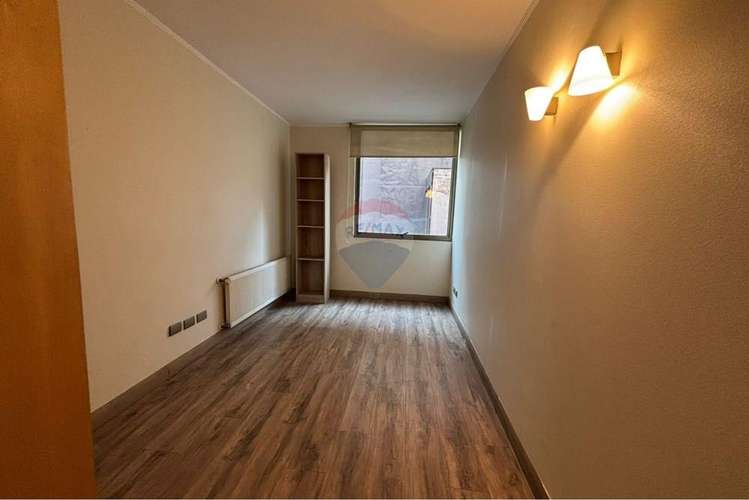 Oficina venta/arriendo metro manquehue. - Imagen 11