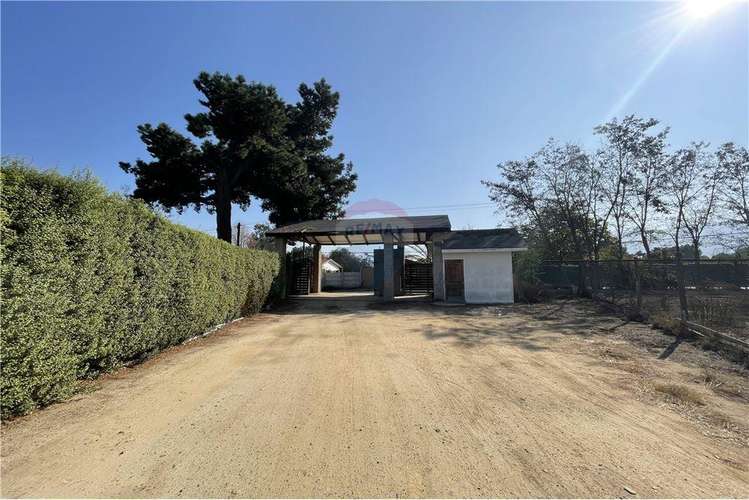 Oportunidad casa con campo - Imagen 6