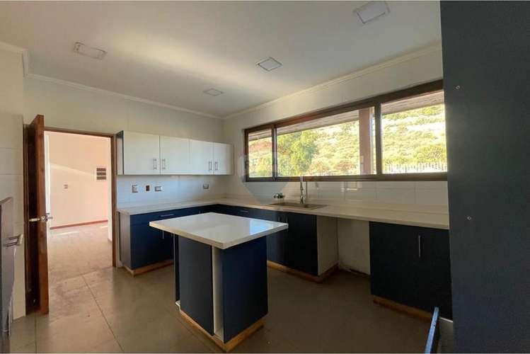 Venta casa estilo colonial en curicó