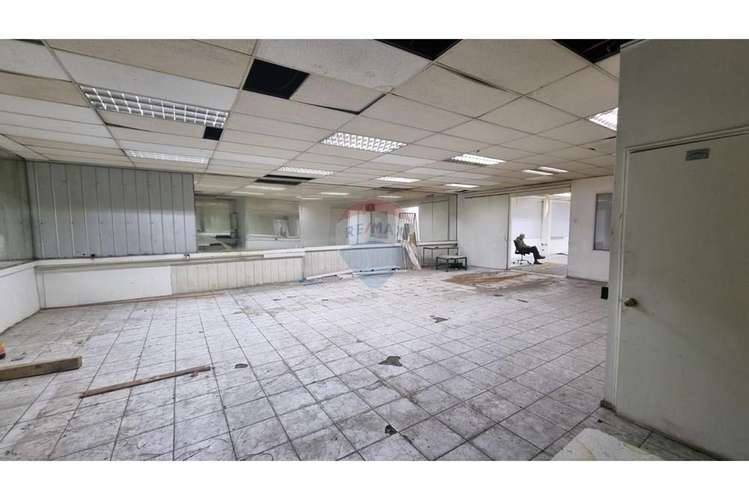 Venta comercial 312 m² en santiago centro - Imagen 13