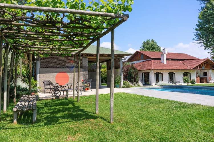 Casa en isla de maipo con gran terreno y piscina - Imagen 4