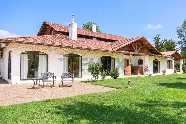 Casa en isla de maipo con gran terreno y piscina - Imagen 2