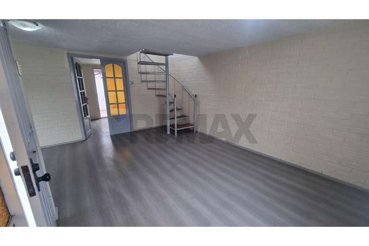 Casa familiar de 3 dormitorios en pasaje cerrado - Imagen 19