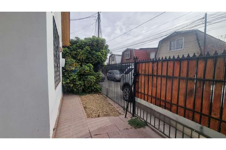 Casa familiar de 3 dormitorios en pasaje cerrado - Imagen 7