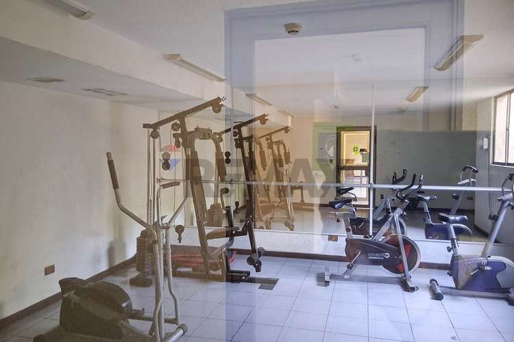 Depto 3d 2b piso 8 metro hospitales - Imagen 28