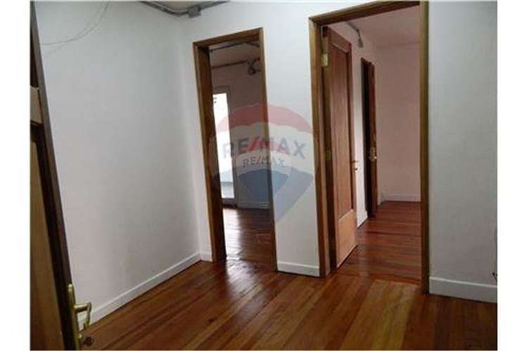 Oficina en barrio lastarrias 6to piso