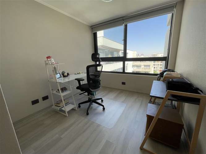 Amplio Dpto 93 M2 Con 2D + 2B + 1 Oficina + 1 Esta + 1 Bod - Imagen 14