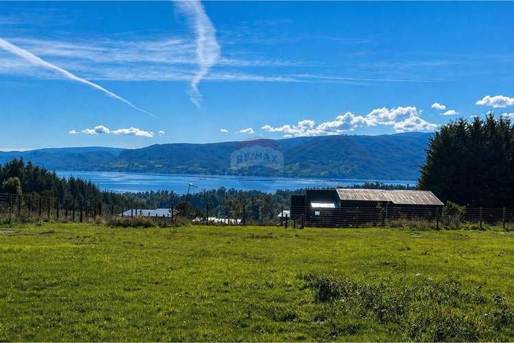 Domo con vista al volcán y lago los riscos, pucón