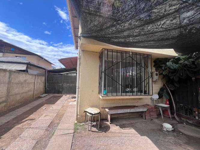 Luminoso Hogar en Tranquila Comuna (187483)