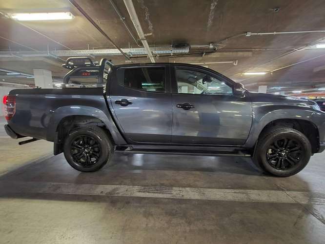 mitsubichi dakar crs 2024 4x4 mt