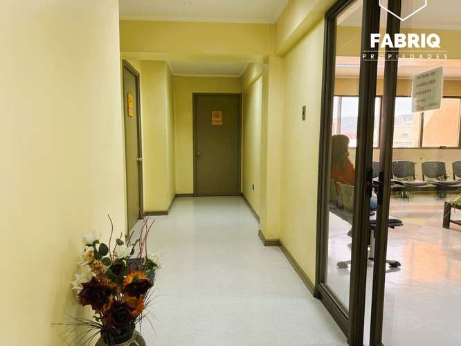 EN VENTA | OFICINA DE ATENCIÓN CON ESTACIONAMIENTO 25 M² | EDIFICIO MEDISUR
