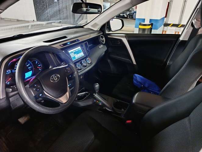 TOYOTA RAV4 AT - 2019 | 5172 - Imagen 9