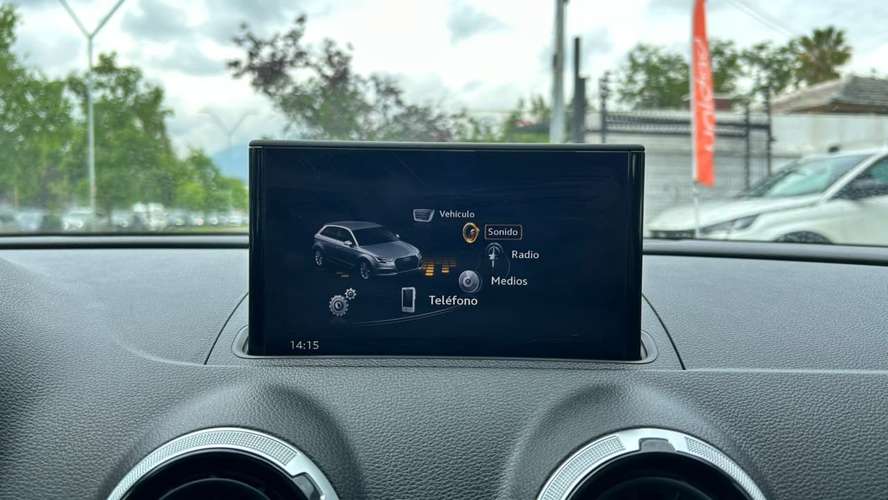 Audi A3 SPORTBACK TFSI 1 4 AUT (2018) - Imagen 12