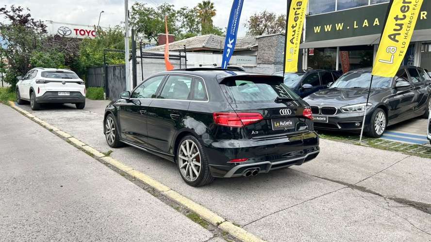 Audi A3 SPORTBACK TFSI 1 4 AUT (2018) - Imagen 3