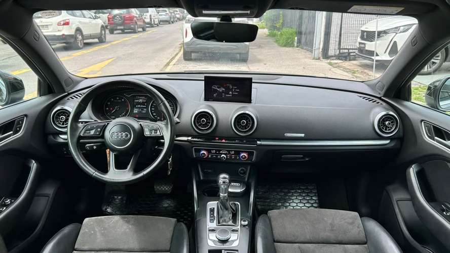Audi A3 SPORTBACK TFSI 1 4 AUT (2018) - Imagen 11