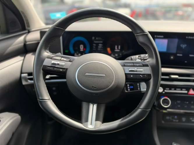 Hyundai Tucson NX4 1.6T HEV AT PLUS FL 2025 - Imagen 11